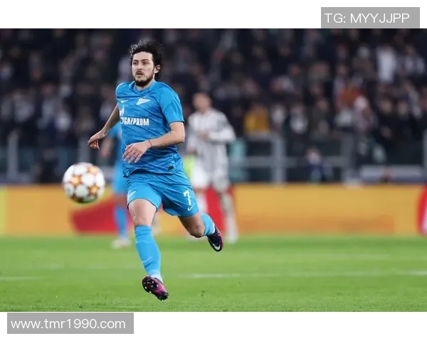 伊朗足球球星：从阿兹蒙到特拉比，见证传奇与未来的碰撞