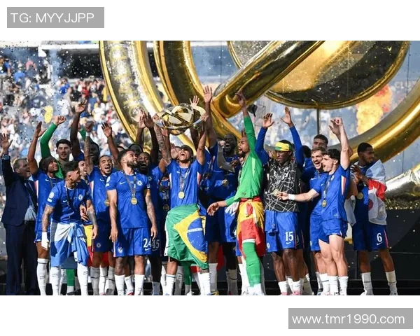 全球顶级足球球星豪华财富揭秘从薪资到投资全面盘点 全球顶级足球球星豪华财富揭秘从薪资到投资全面盘点