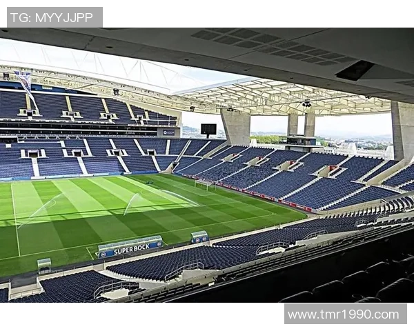 巨星闪耀绿茵场纵横驰骋足球豪门传奇再谱辉煌篇章