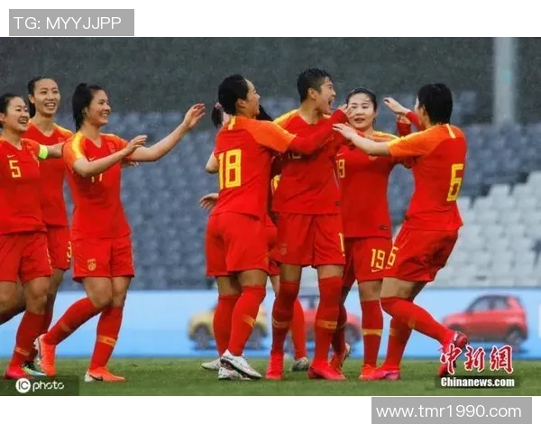 当今女足球星的崛起与挑战:她们如何塑造世界足坛的未来 当今女足球星的崛起与挑战:她们如何塑造世界足坛的未来